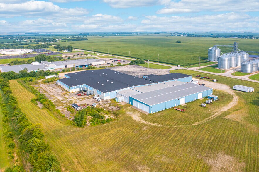 853 E Washington St, Sabina, OH à vendre - Photo de l’immeuble – Image 2 sur 15