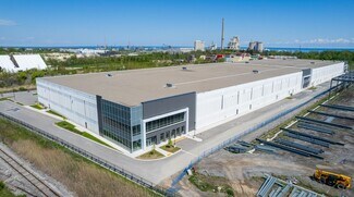 Plus de détails pour 745 Hazelhurst Rd, Mississauga, ON - Industriel/Logistique à louer