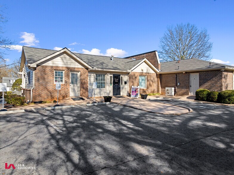 203 Pirkle Ferry Rd, Cumming, GA à vendre - Photo de l’immeuble – Image 3 sur 24