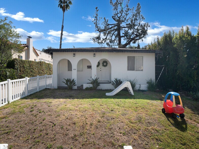 1428 N Hill Ave, Pasadena, CA à vendre - Photo de l’immeuble – Image 2 sur 13