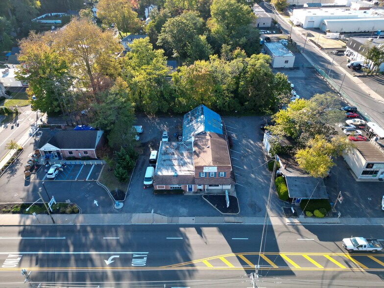 444-450 Broad St, Shrewsbury, NJ à vendre - Photo de l’immeuble – Image 3 sur 6