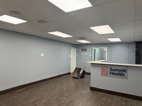 1028 154th St, Whitestone, NY à louer Photo intérieure– Image 2 sur 13