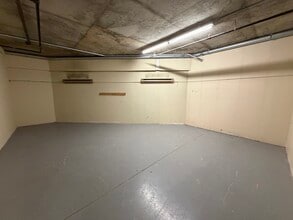 2233 Argentia Rd, Mississauga, ON à louer Photo intérieure– Image 2 sur 9