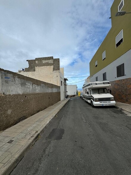 Calle Malagueñas, 12, Las Palmas de Gran Canaria, Las Palmas à vendre - Photo de l’immeuble – Image 3 sur 5