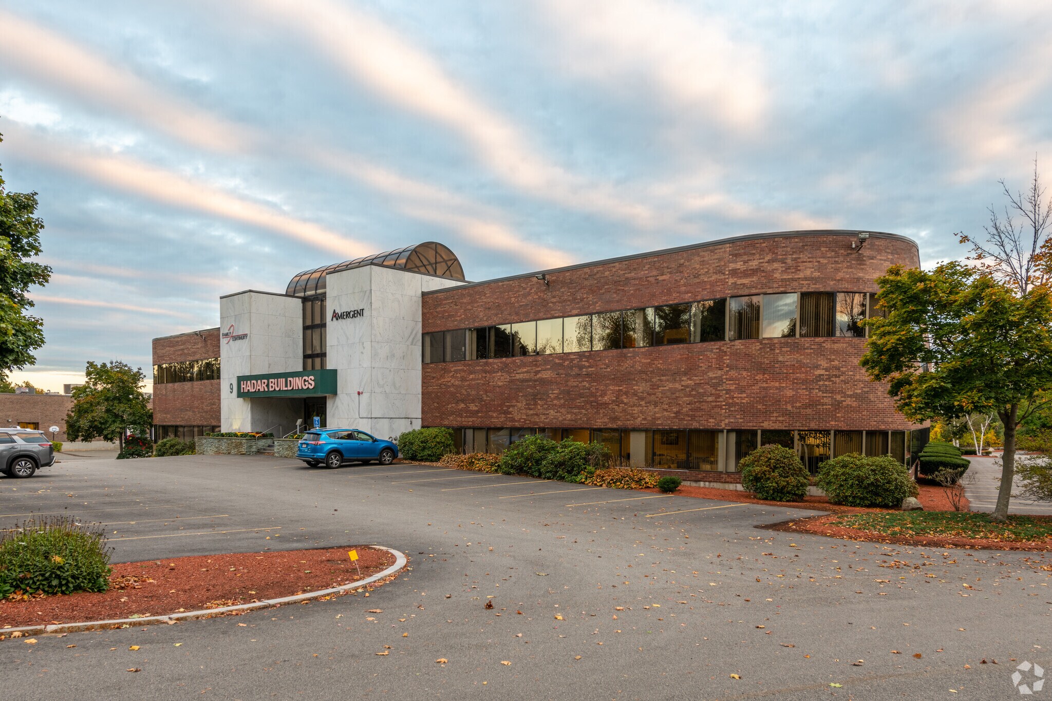 9 Centennial Dr, Peabody, MA à vendre Photo de l’immeuble– Image 1 sur 8