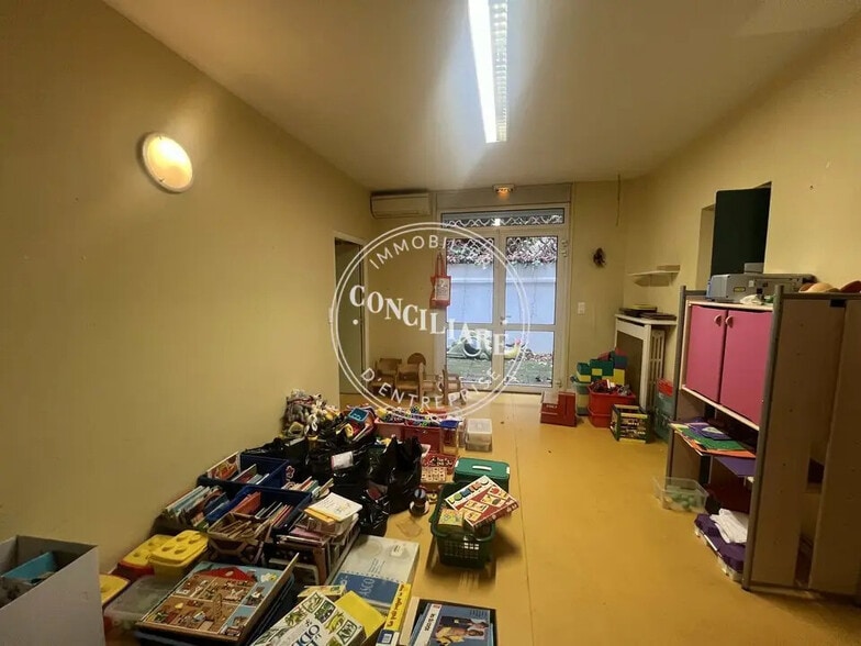 31 Rue Roquelaine, Toulouse à louer - Photo de l’immeuble – Image 3 sur 5