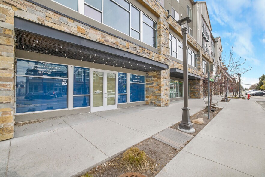 175 W 2nd S, Rexburg, ID à louer - Photo de l’immeuble – Image 3 sur 6