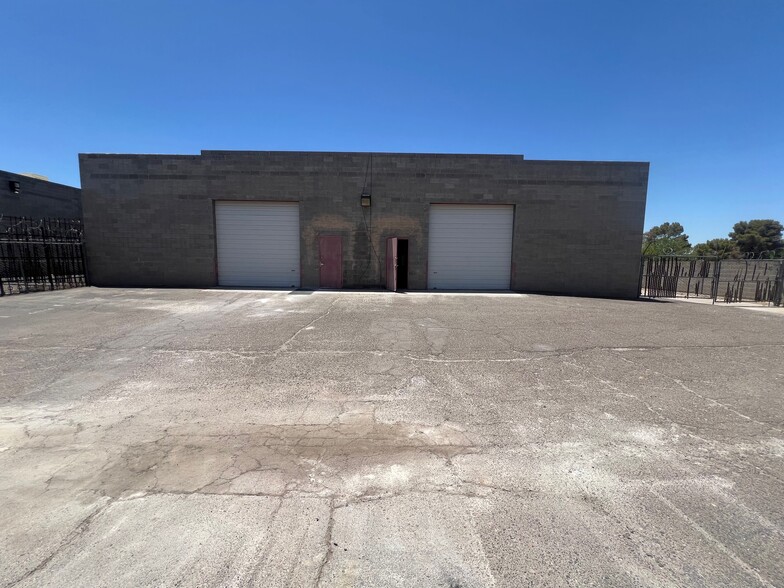 5601 S 24th St, Phoenix, AZ à louer - Photo de l’immeuble – Image 2 sur 3