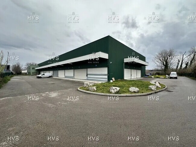Plus de détails pour Industriel/Logistique à louer