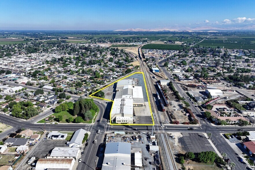 301 G St, Exeter, CA à vendre - Photo de l’immeuble – Image 3 sur 38