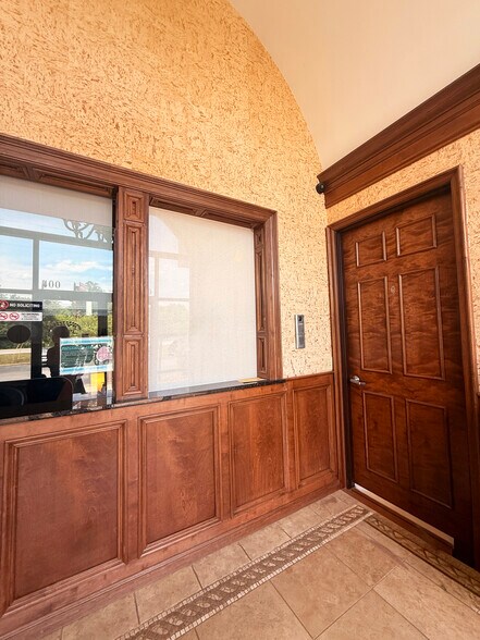 7161 Lee Hwy, Chattanooga, TN à vendre - Photo de l’immeuble – Image 3 sur 8