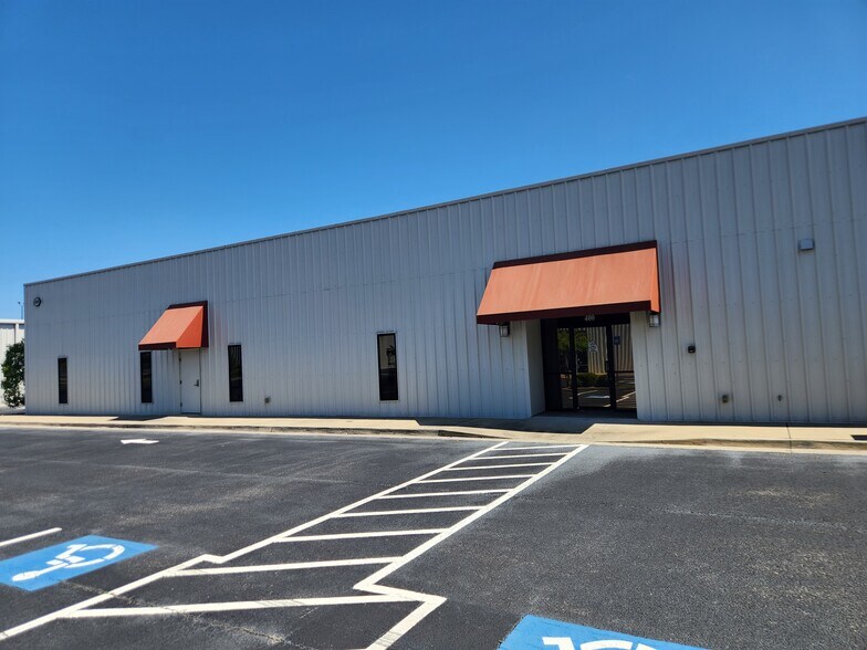400 Commerce Center Dr, Brunswick, GA à vendre - Photo principale – Image 1 sur 10