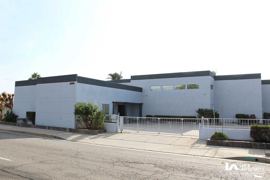 20706 S Main St, Carson, CA à vendre - Photo de l’immeuble – Image 2 sur 9
