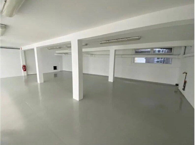 Local d’activités dans Boulogne-Billancourt à louer - Photo de l’immeuble – Image 2 sur 7