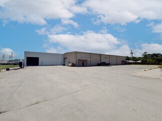 Plus de détails pour 6650 W Bay Rd, Baytown, TX - Industriel/Logistique à louer