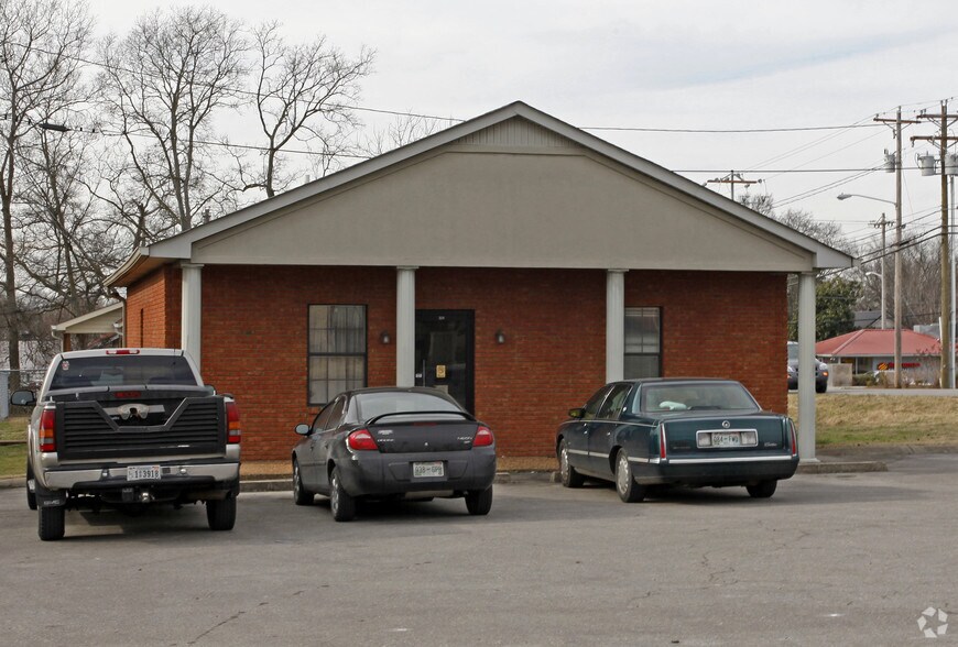 324 N Maple St, Lebanon, TN à louer - Photo de l’immeuble – Image 3 sur 3