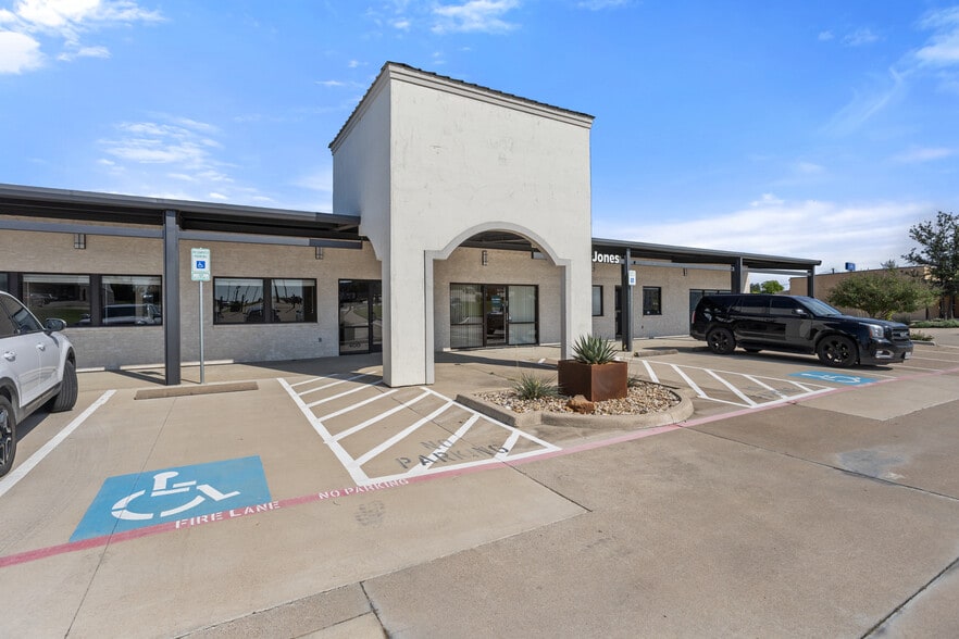 108 S Ranch House Rd, Aledo, TX à louer - Photo de l’immeuble – Image 3 sur 6