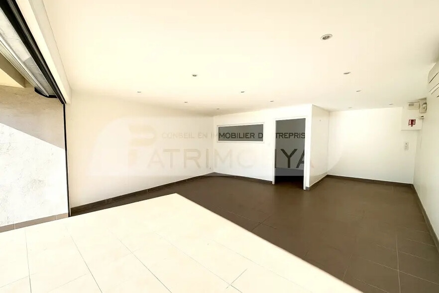 Local commercial dans Marseille à louer - Photo intérieure – Image 1 sur 6