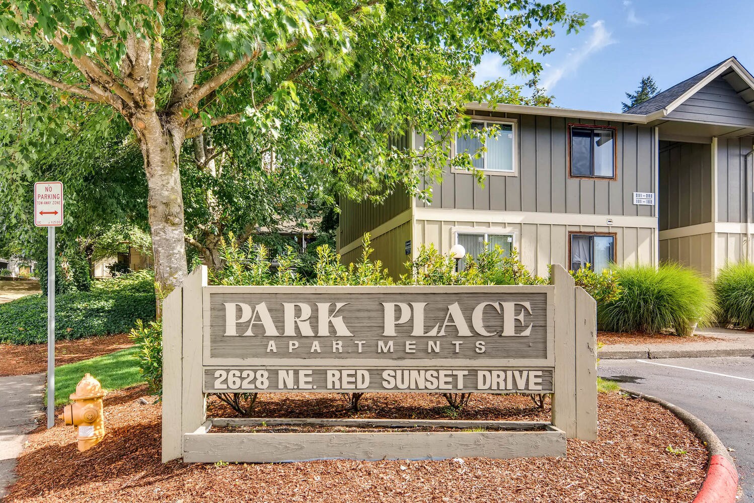 2628 NE Red Sunset Dr, Gresham, OR à vendre Photo de l’immeuble– Image 1 sur 28