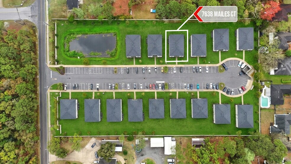7638 Mailes Ct, Jacksonville, FL à vendre - Photo de l’immeuble – Image 3 sur 15