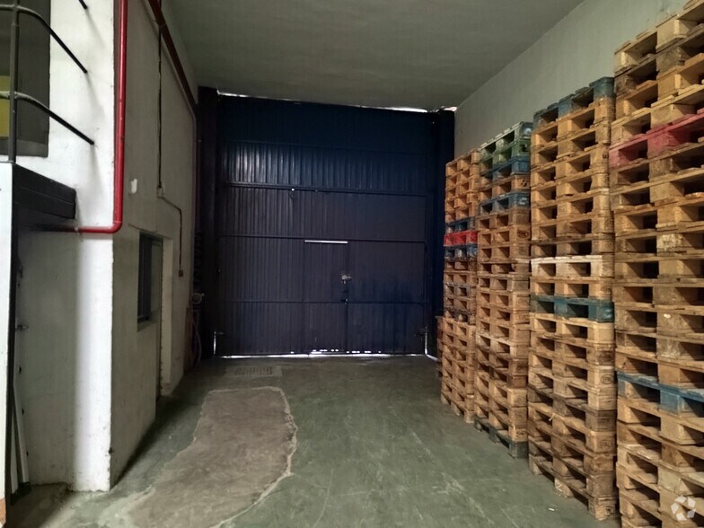 Industriel/Logistique dans Torrejón de Ardoz, Madrid à vendre - Photo de l’immeuble – Image 3 sur 15