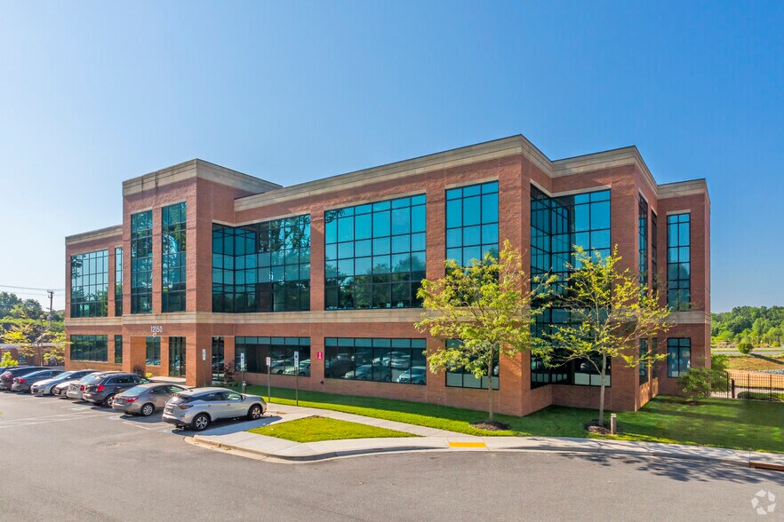 12150 Annapolis Rd, Glenn Dale, MD à vendre - Photo de l’immeuble – Image 2 sur 8