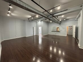 1719 Chestnut St, Philadelphia, PA à louer Photo intérieure– Image 2 sur 6
