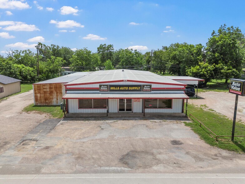 604 NE 4th St, Hubbard, TX à vendre - Photo de l’immeuble – Image 1 sur 6