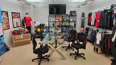 1880 W Oak Pky, Marietta, GA à louer Photo intérieure– Image 2 sur 8