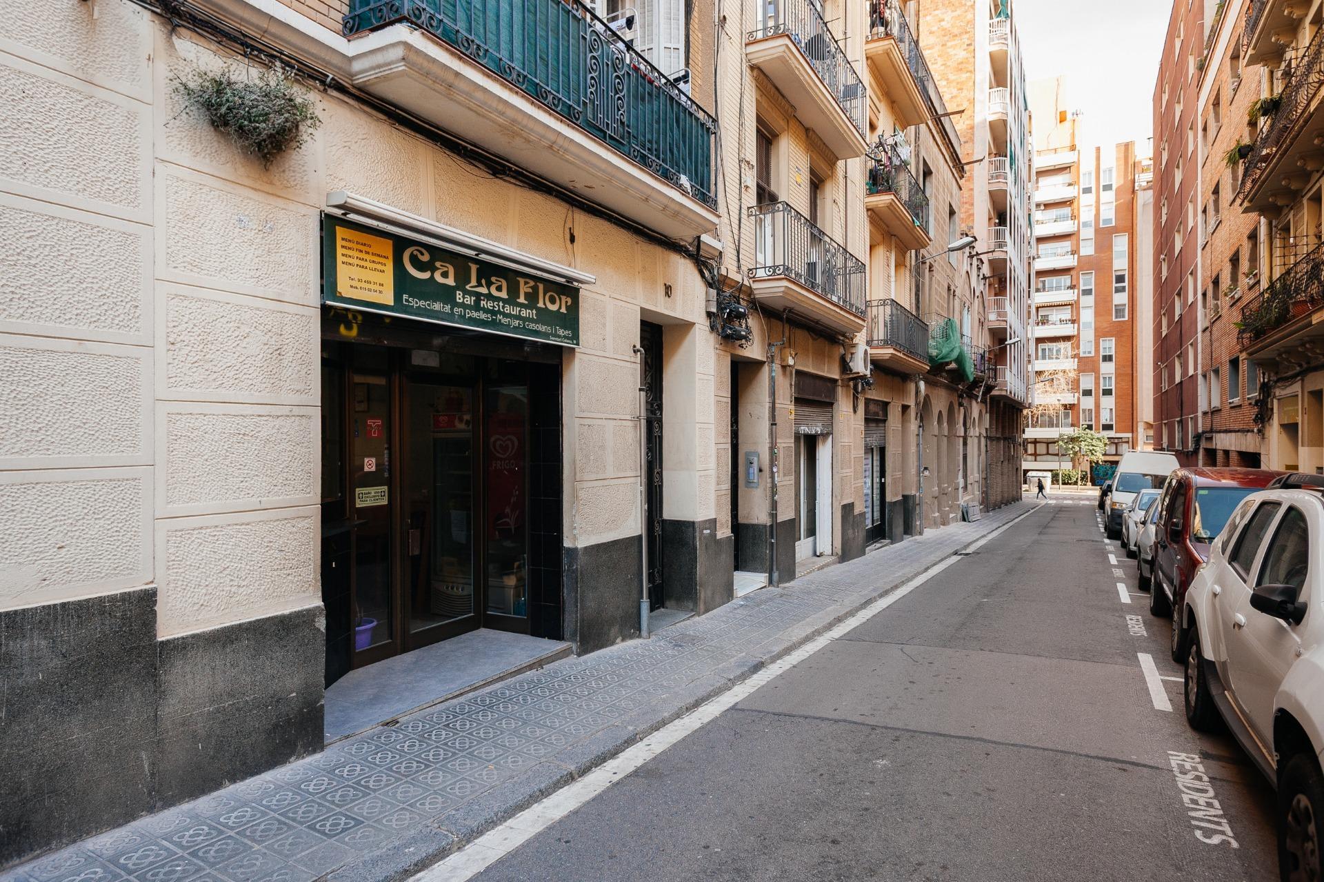 Local commercial dans Barcelone, Barcelona à louer Plan d’étage– Image 1 sur 12