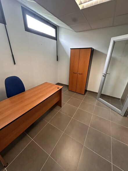 Bureau dans Angers à louer - Photo de l’immeuble – Image 2 sur 5