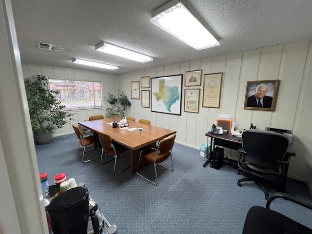 View Photo