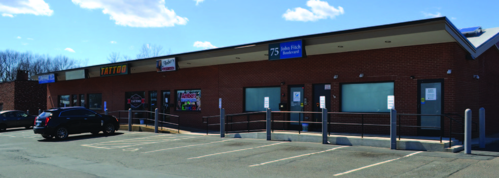 71-75 John Fitch Blvd, South Windsor, CT à louer - Photo de l’immeuble – Image 2 sur 5
