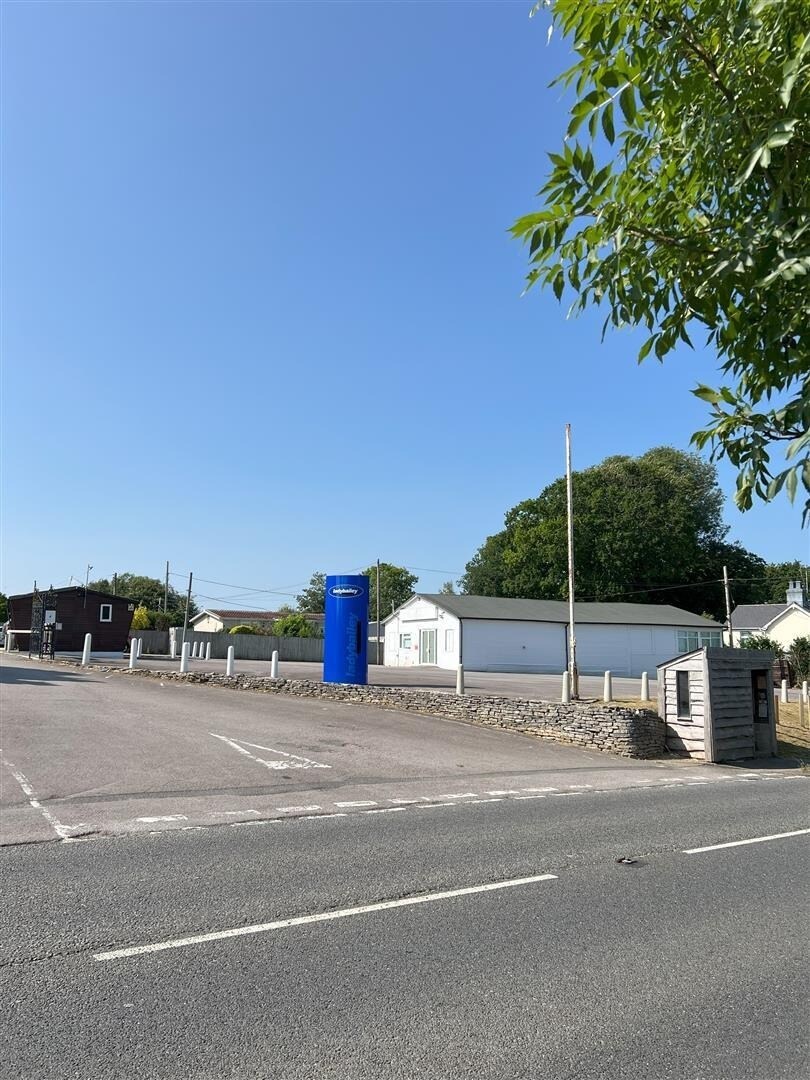 Lady Bailey Park, Winterborne Whitechurch à louer Photo de l’immeuble– Image 1 sur 12