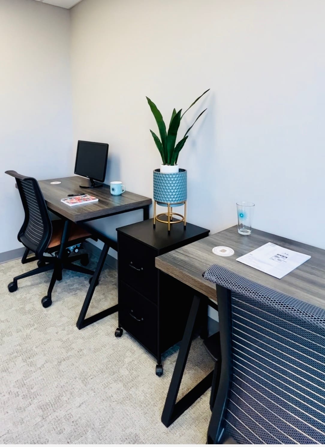 4045 S Broadway, Englewood, CO à louer Photo de l’immeuble– Image 1 sur 2