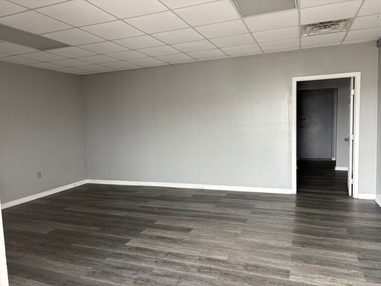 230 N Hammond Dr, Monroe, GA à louer - Photo intérieure – Image 3 sur 7