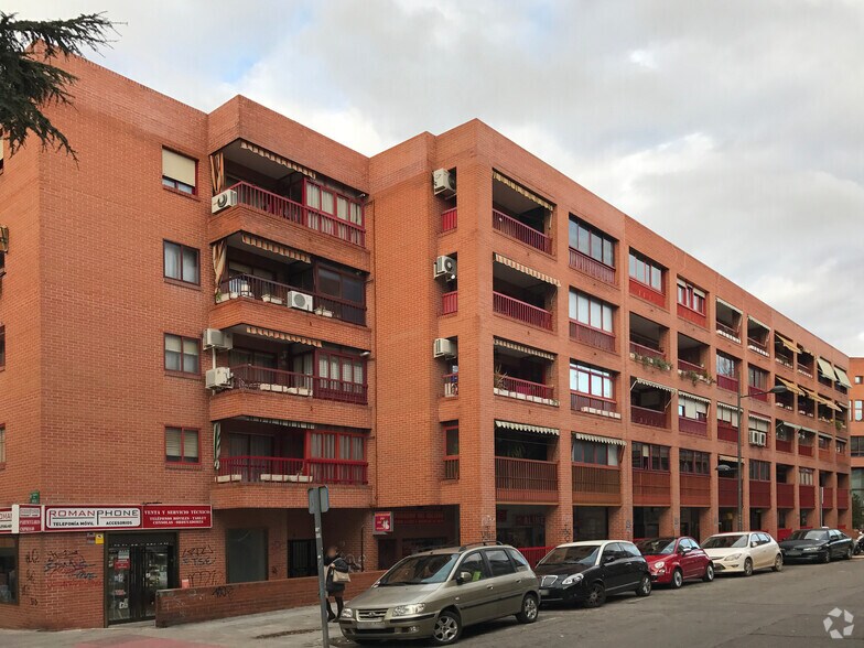Calle de Begoña, 2, Coslada, Madrid à vendre - Photo de l’immeuble – Image 2 sur 2