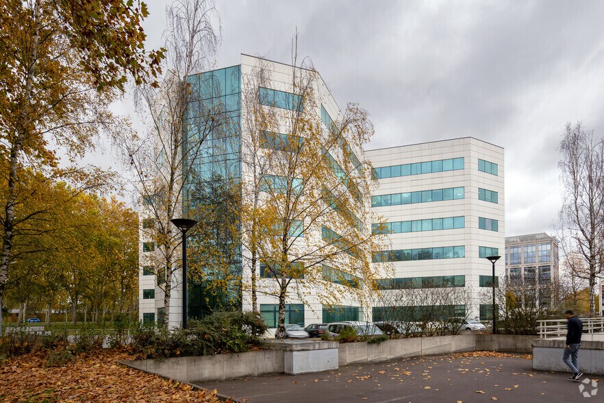 Bureau dans Villepinte à louer - Photo de l’immeuble – Image 2 sur 3