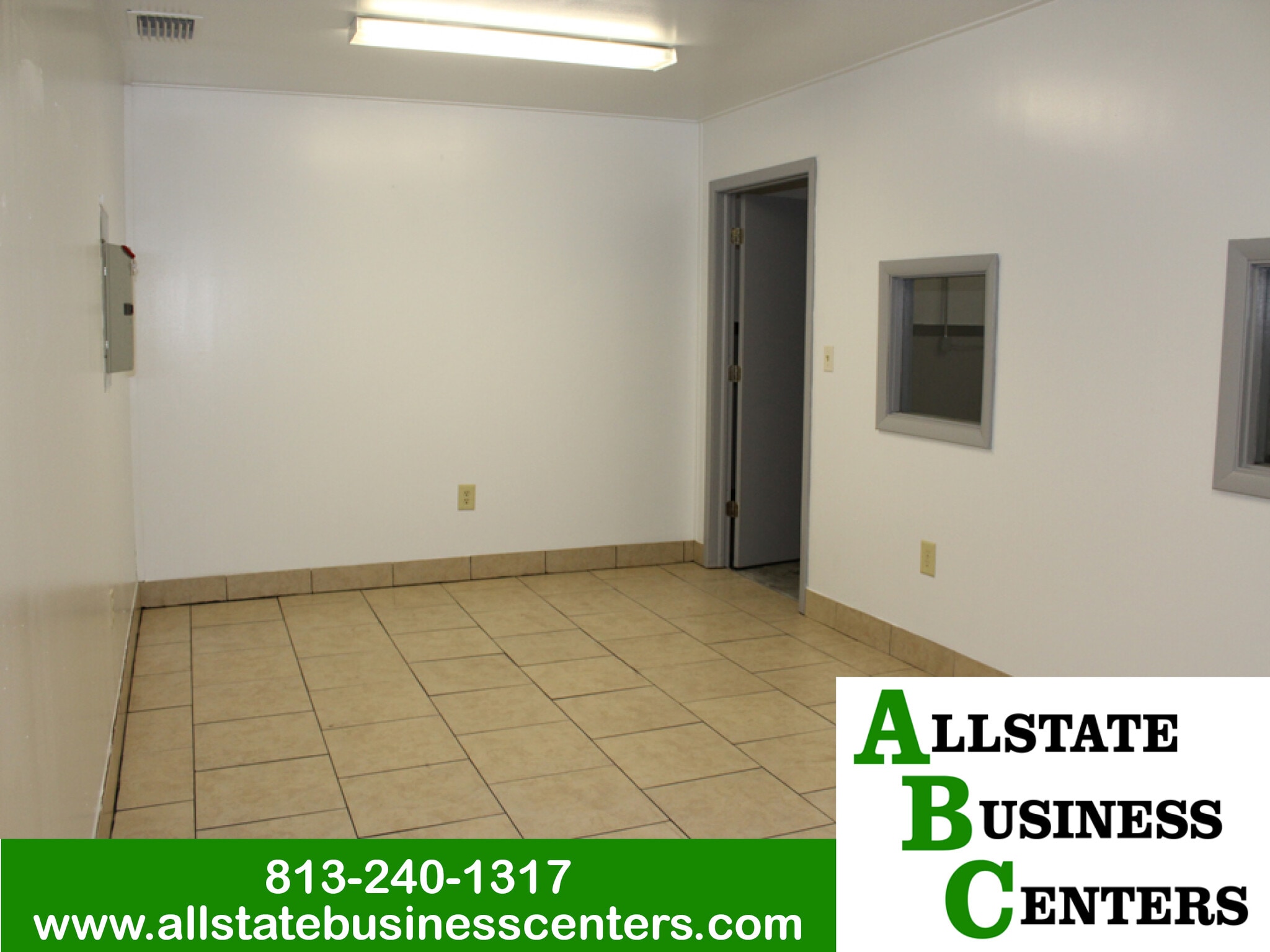 920 E 124th Ave, Tampa, FL à louer Photo intérieure– Image 1 sur 4