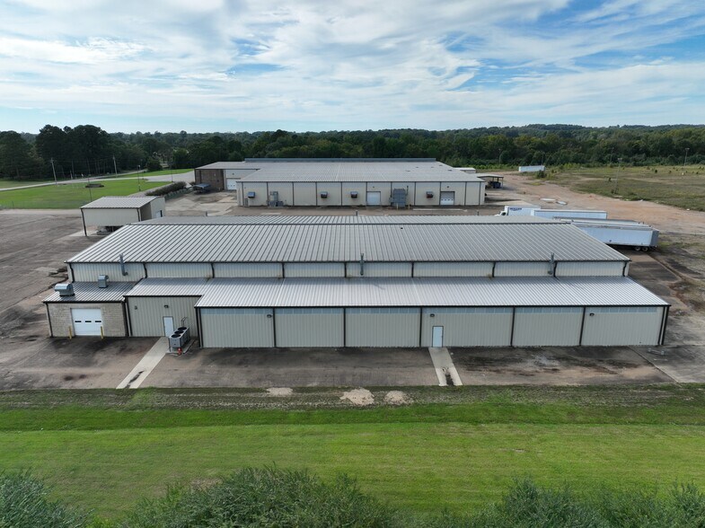 139 Old Airport Rd, Nashville, AR à vendre - Photo principale – Image 1 sur 12