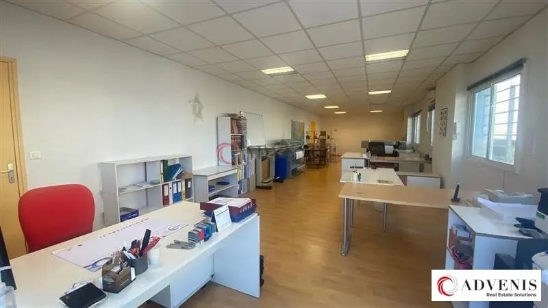 Bureau dans Cenon à louer - Photo de l’immeuble – Image 2 sur 12