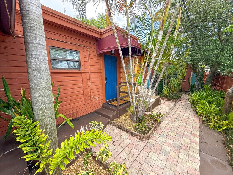 17 S L St, Lake Worth, FL à vendre - Photo de l’immeuble – Image 2 sur 11