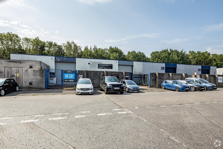 Arkwright Rd, Runcorn à louer - Photo de l’immeuble – Image 2 sur 8