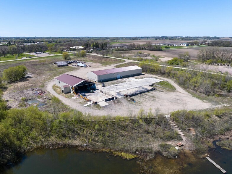 24104 755th Ave, Albert Lea, MN à louer - Photo de l’immeuble – Image 2 sur 5