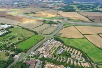 Breakspear Way, Hemel Hempstead, HRT - VUE AÉRIENNE  vue de carte