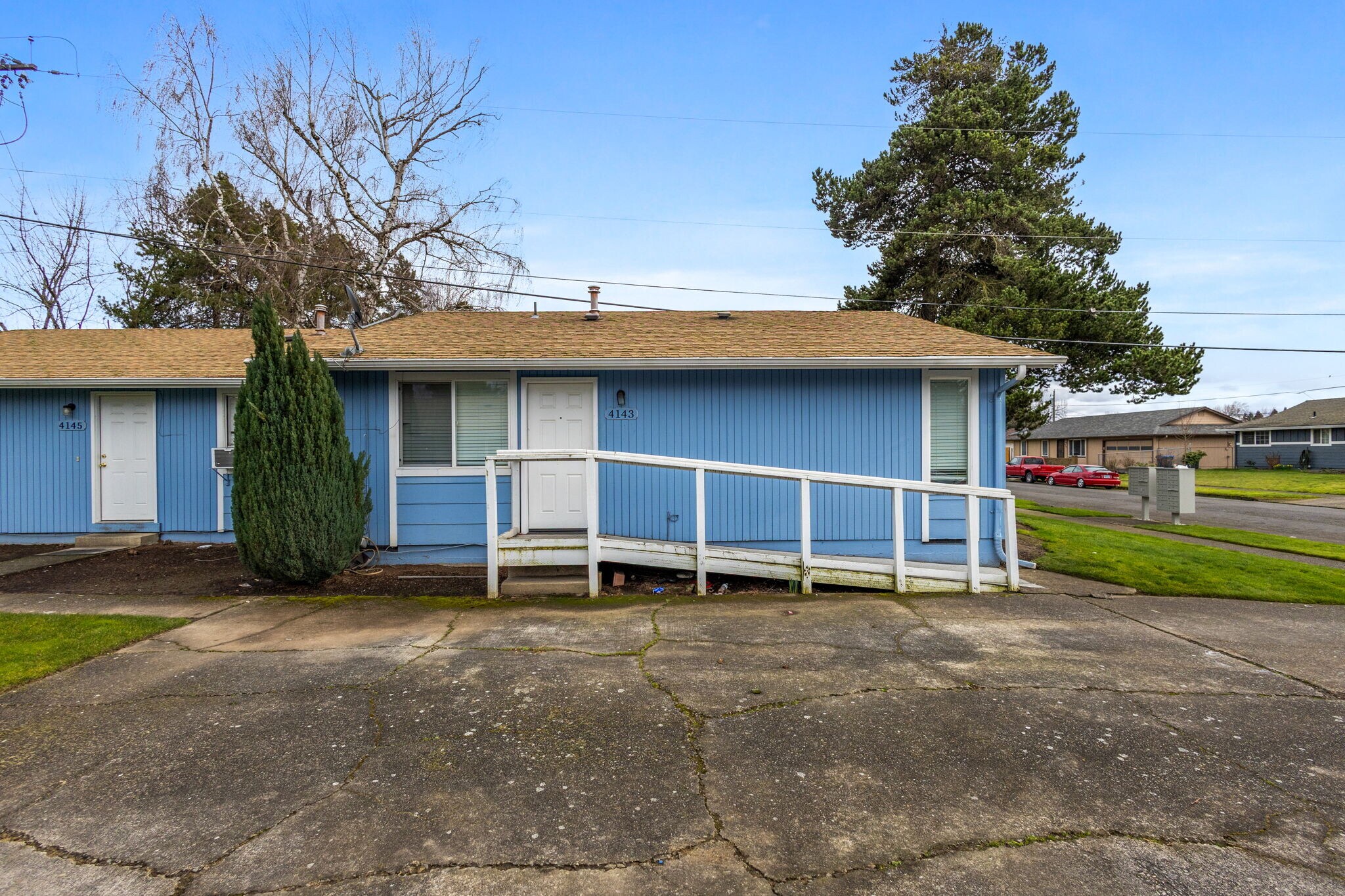 4135 Campbell Dr SE, Salem, OR à vendre Photo principale– Image 1 sur 2