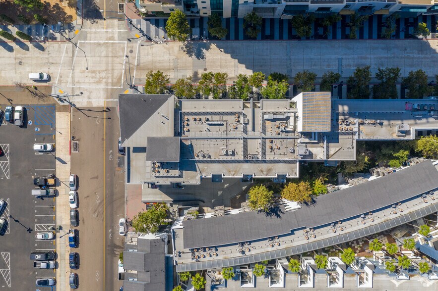 501 1st Ave, San Diego, CA à vendre - Aérien – Image 2 sur 7