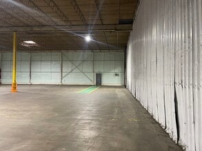 1200 N Logan St, Lincoln, IL à louer Photo intérieure– Image 2 sur 25