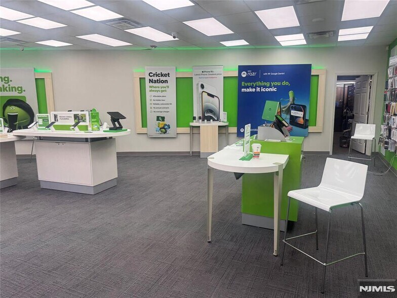 242-244 Main St, Paterson, NJ à vendre - Photo de l’immeuble – Image 2 sur 12