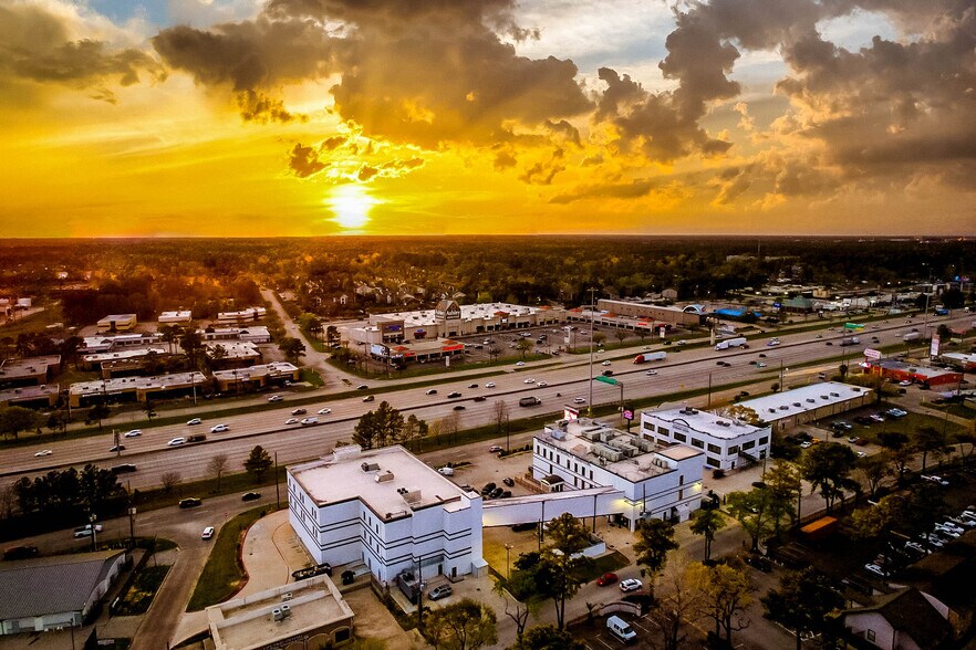 The Woodlands Specialty Hospital - Sale Leaseback portefeuille de 5 biens à vendre sur LoopNet.fr - Photo de l’immeuble – Image 2 sur 16